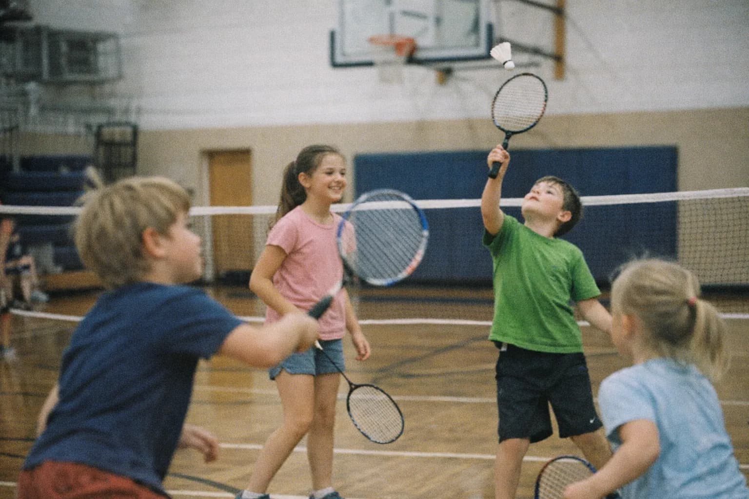 Junior Beginner Badminton Lessons (7-10 yrs)